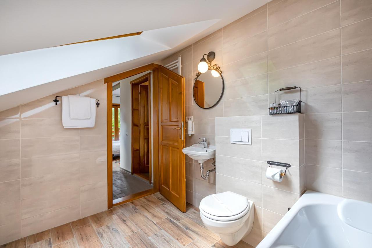 Chiba Chalet Timisu de Jos Ngoại thất bức ảnh