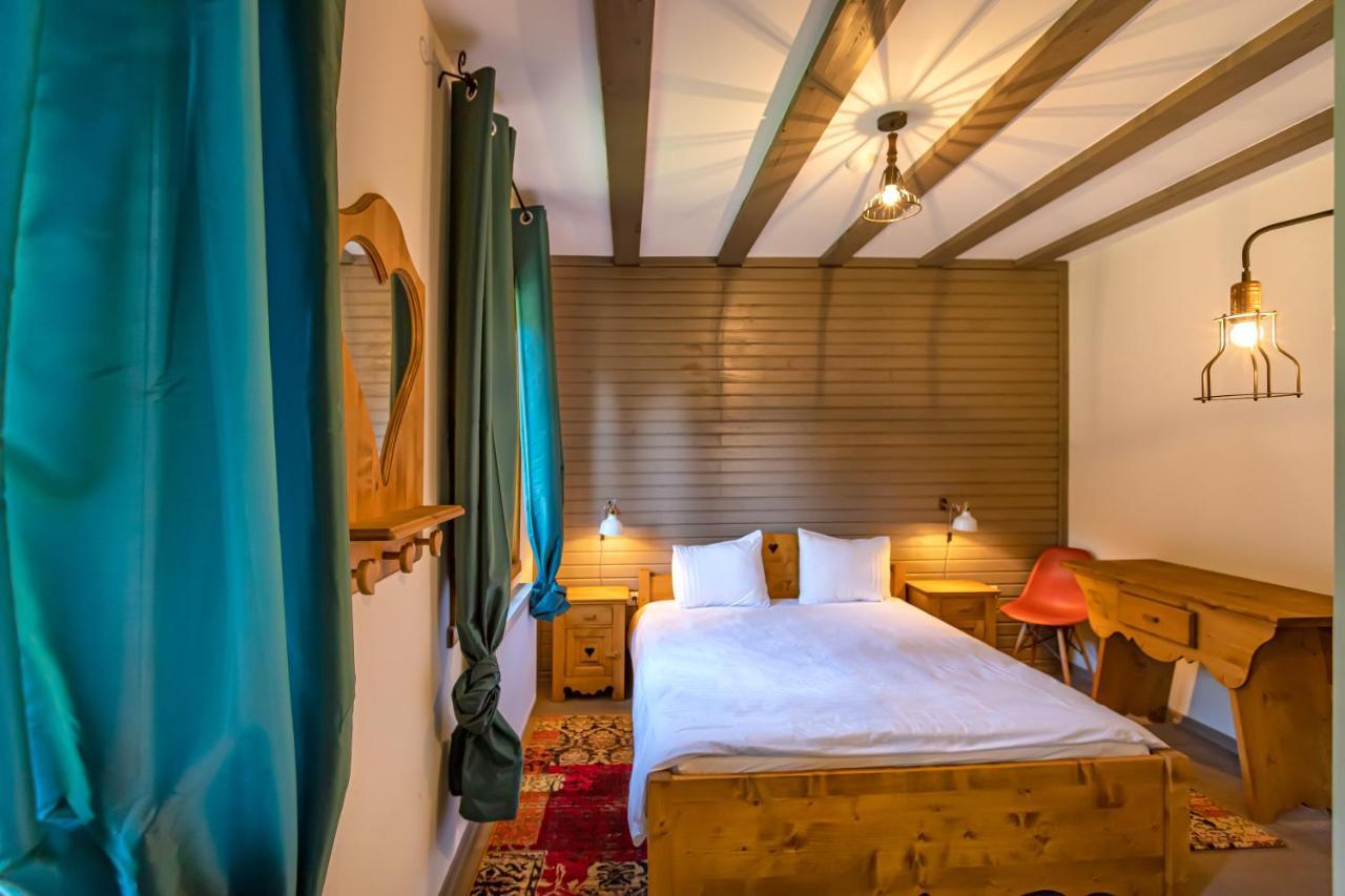 Chiba Chalet Timisu de Jos Ngoại thất bức ảnh